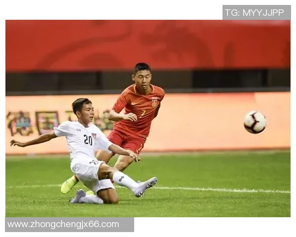 足球明星在中国的精彩瞬间与独特风采尽在镜头之中